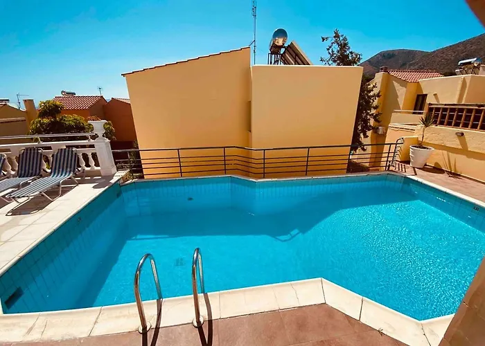 Nine Muses - Clio - Efterpi Hersonissos (Crete)