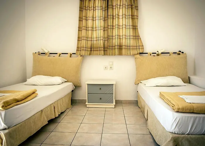 Nine Muses - Clio - Efterpi * Hersonissos (Crete)