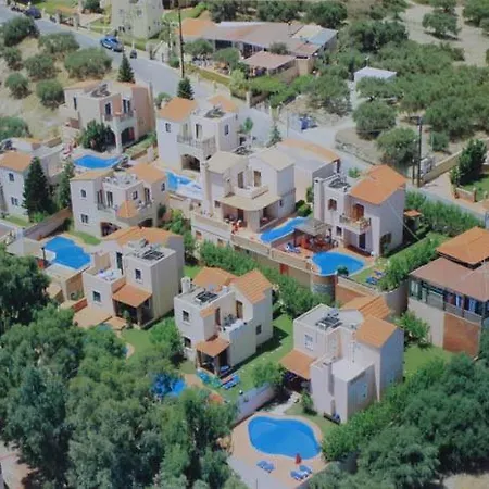 Nine Muses - Clio - Efterpi Villa